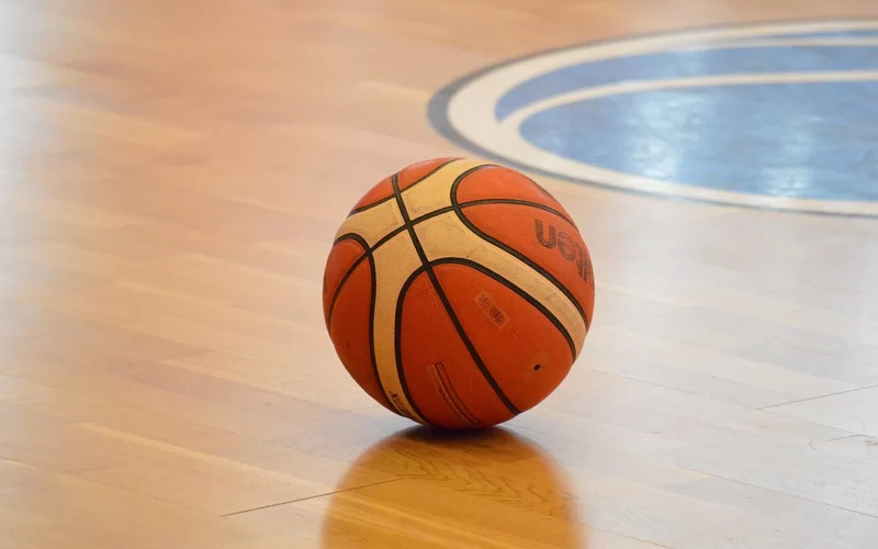 数据揭秘：2026年12月，斯蒂芬·库里三分命中率为何逆势上扬？